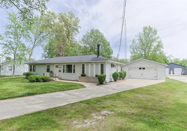 Homes for sale in Niles, MI | 3011 Adams Rd, Niles, MI 49120 | MLS# 70534467