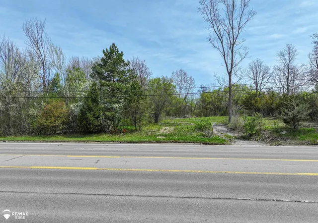 Homes for sale in Burton, MI | 3353 S Center Rd, Burton, MI 48519 | MLS# 50206864