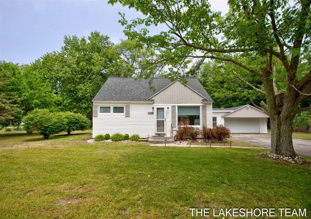 Homes for sale in Holland, MI | 14581 Riley St, Holland, MI 49424 | MLS# 70537826
