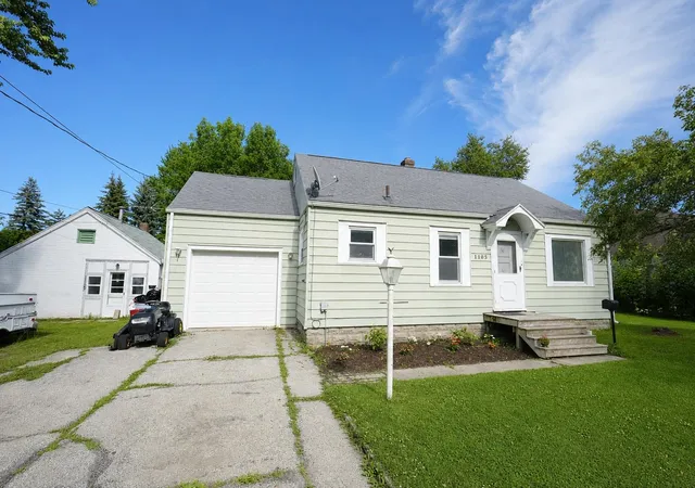 1st image of 1105 Langstaff St, Essexville, MI 48732 | MLS# 50217379