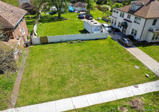 Land for sale at 2231 N La Salle Gdns, Detroit, MI 48206 2651 | MLS# 60999011