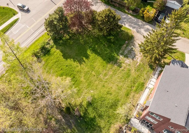 Photo 3 of Land for sale at 1389 S Cass Lake Rd, Waterford, MI 48328 | MLS# 60928907 | Listing updated on 2026-06-02