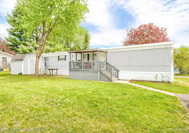 Homes for sale in Clarkston, MI | 4441 Beechwood, Clarkston, MI 48346 | MLS# 60993049