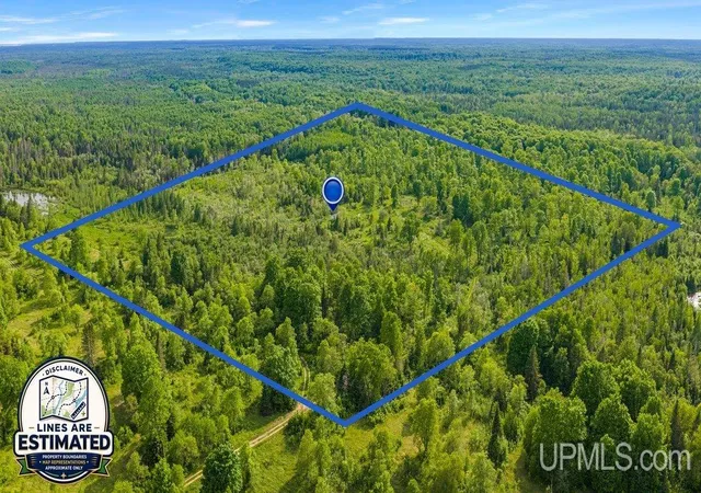 Homes for sale in Rapid River, MI | 8789 38th Rd, Rapid River, MI 49878 | MLS# 50210675