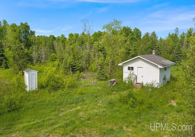 Homes for sale in Rapid River, MI | 8789 38Th Rd, Rapid River, MI 49878 | MLS# 50210675