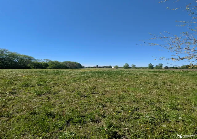 Homes for sale in Monroe, MI | 0 Dixon Rd, Monroe, MI 48161 | MLS# 50212804