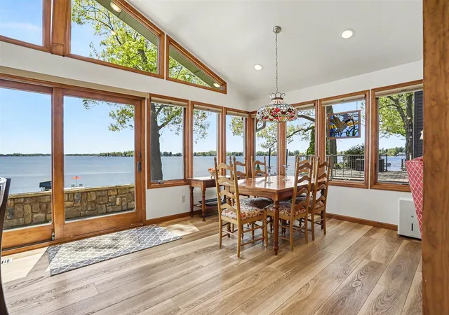 5th image of 527 Crystal Beach Dr, Coldwater, MI 49036 | MLS# 70535323