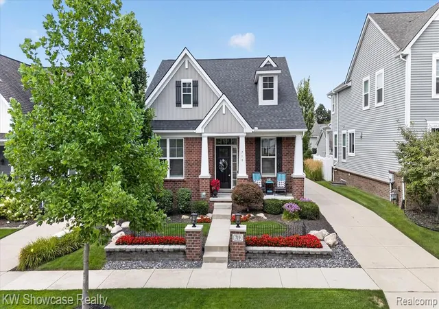 Photo 1 of Sale Pending at 719 Hickory St, Milford, MI 48381 1606 | MLS# 61023894 | Listing updated on 2026-09-13