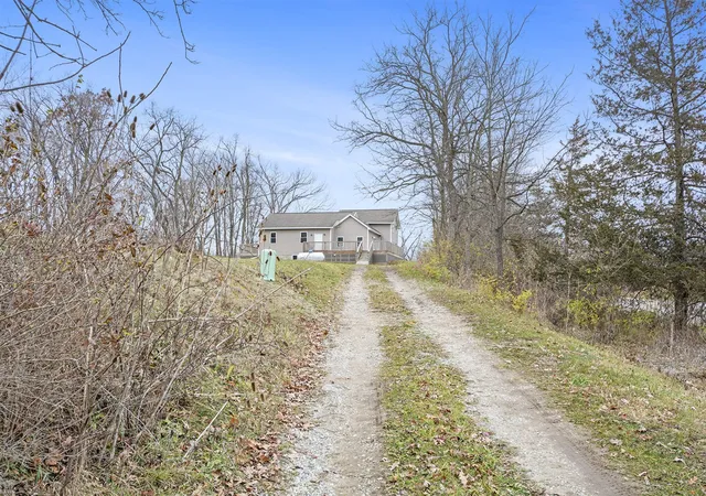 Photo 2 of Single family home for sale at 6840 S Meridian Rd, Hudson, MI 49247 | MLS# 70506413 | Listing updated on 2025-12-09