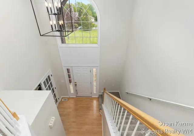 5th image of 88 Summerwyn Dr, Caledonia, MI 49316 | MLS# 70530333