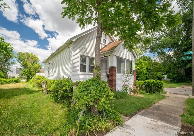 Homes for sale in Highland Park, MI | 702 Fernhill St, Highland Park, MI 48203 | MLS# 61007019