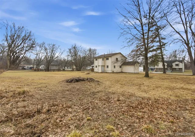 Homes for sale in Romulus, MI | 6011 Washington St, Romulus, MI 48174 | MLS# 60971869