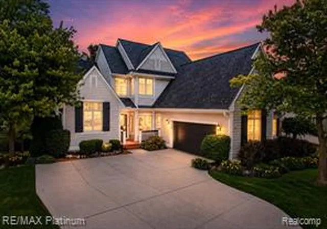 2nd image of 4455 Villa France Dr, Brighton, MI 48116 | MLS# 61008276