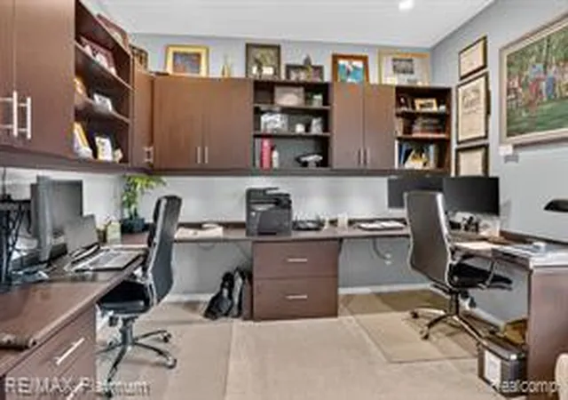 5th image of 4455 Villa France Dr, Brighton, MI 48116 | MLS# 61008276