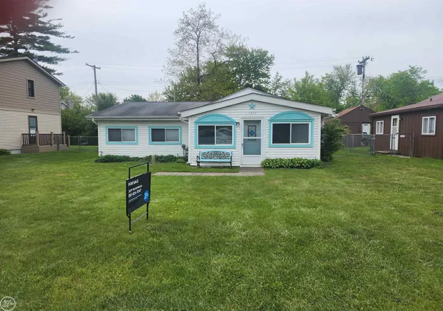 Homes for sale in Lexington, MI | 7372 Tulip Rd, Lexington, MI 48450 | MLS# 50202817