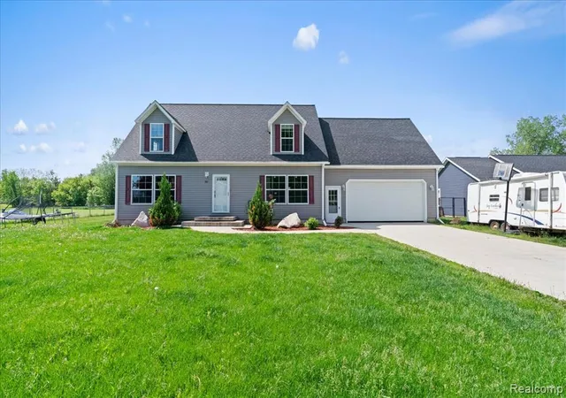 Homes for sale in Corunna, MI | 201 Lyman St, Corunna, MI 48817 | MLS# 60996797