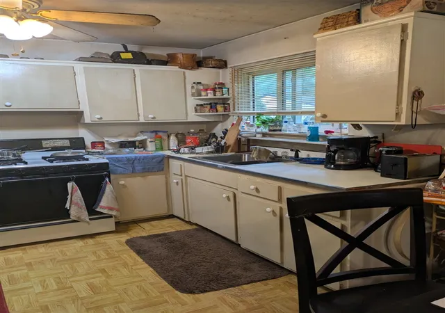 3rd image of 18924 Bentler St, Detroit, MI 48219 | MLS# 70512588