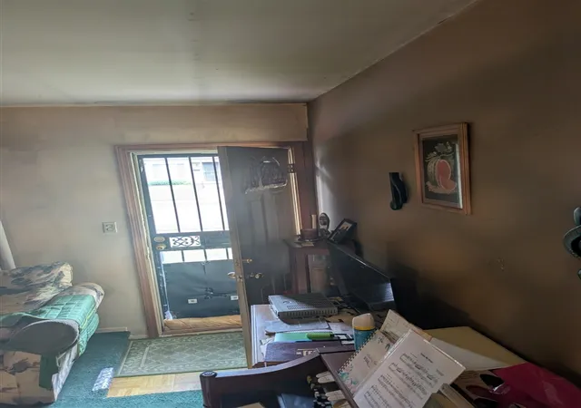 5th image of 18924 Bentler St, Detroit, MI 48219 | MLS# 70512588