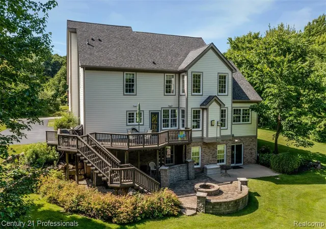 Homes for sale in Davisburg, MI | 8928 Wild Iris Ct, Davisburg, MI 48350 | MLS# 61005732