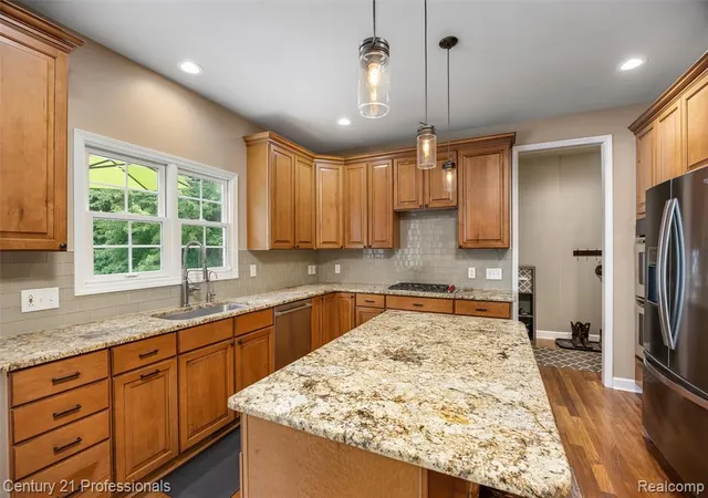Homes for sale in Davisburg, MI | 8928 Wild Iris Ct, Davisburg, MI 48350 | MLS# 61005732