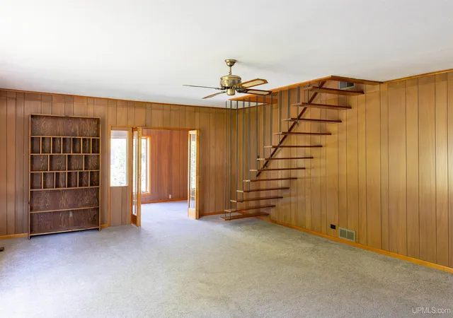 Photo 3 of Single family home for sale at 56902 Hecla St, Calumet, MI 49913 | MLS# 50219056 | Listing updated on 2026-09-23