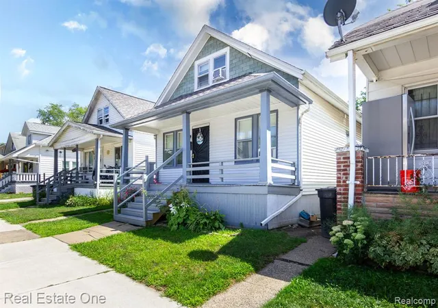 2nd image of 7801 Dayton St, Detroit, MI 48210 | MLS# 61022574