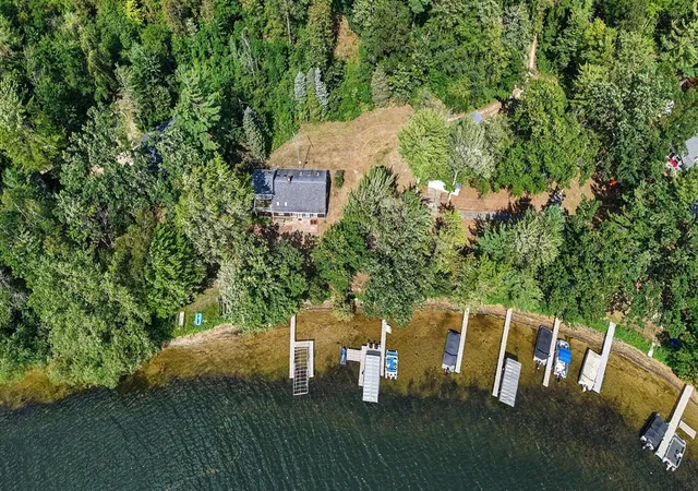 Photo 3 of Sale Pending at 20281 E Chippewa Dr, Chippewa Lake, MI 49320 | MLS# 70551289 | Listing updated on 2026-08-17