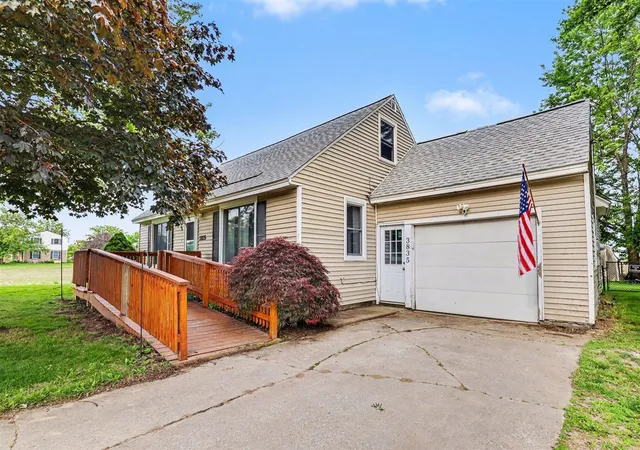 Homes for sale in Zeeland, MI | 3835 96th Ave, Zeeland, MI 49464 | MLS# 70537654