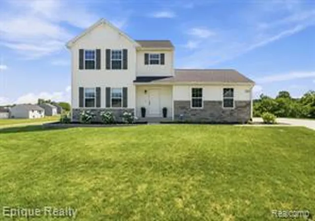 Photo 2 of Single family home for sale at 7269 Wildflower Ct, Grand Blanc, MI 48439 7514 | MLS# 61008377 | Listing updated on 2026-08-26