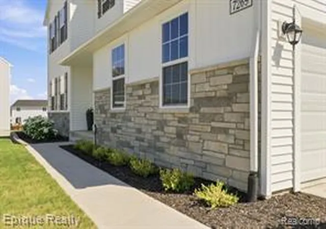 Photo 4 of Single family home for sale at 7269 Wildflower Ct, Grand Blanc, MI 48439 7514 | MLS# 61008377 | Listing updated on 2026-08-26