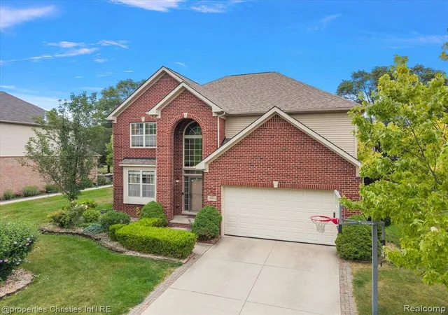 Photo 3 of Single family home for sale at 24354 Amanda Ln, Novi, MI 48375 | MLS# 61022855 | Listing updated on 2026-09-05