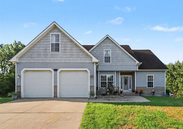 2nd image of 523 Alecia Ave, Kalamazoo, MI 49004 | MLS# 70553049