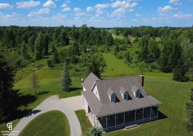 Homes for sale in Avoca, MI | 9660 Brandon Rd, Avoca, MI 48006 | MLS# 50210574