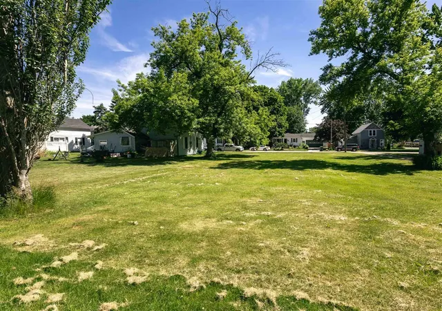 Homes for sale in Sparta, MI | 19 Carrie St, Sparta, MI 49345 | MLS# 70538003