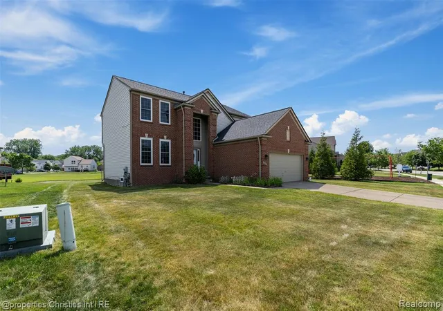 4th image of 9670 Wexford Dr, Ypsilanti, MI 48198 | MLS# 61009559