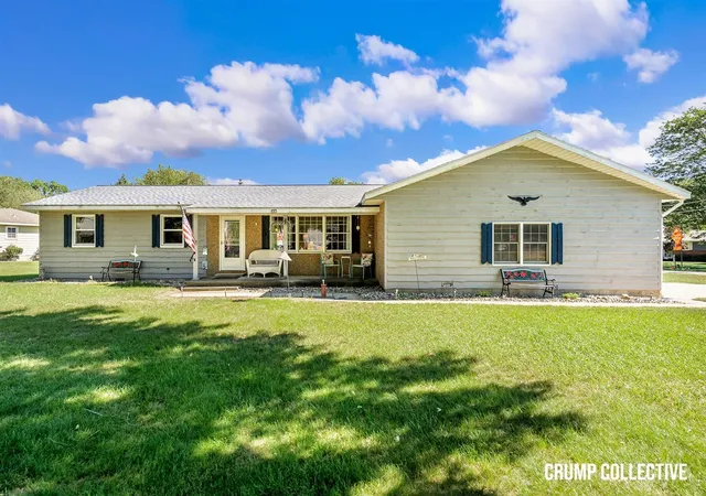 Photo 1 of Sale Pending at 5010 Dorset Ln, Norton Shores, MI 49441 | MLS# 70555423 | Listing updated on 2026-09-16