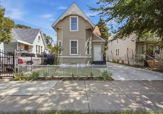Photo 1 of Single family home for sale at 1204 Junction St, Detroit, MI 48209 2461 | MLS# 61025358 | Listing updated on 2026-09-12