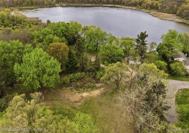 Photo 5 of Land for sale at 1625 Highland Park Dr, Highland, MI 48356 | MLS# 60981355 | Listing updated on 2026-08-20