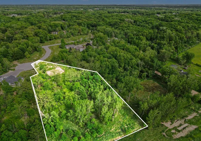 Photo 4 of Land for sale at Parcel 2 Markridge Dr, Grand Rapids, MI 49534 | MLS# 70507958 | Listing updated on 2026-09-16