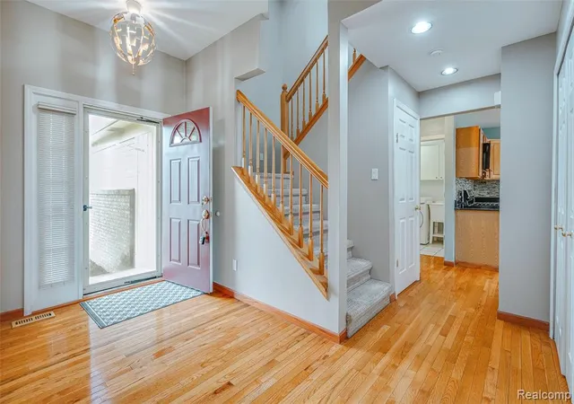 Photo 3 of Condo for sale at 43470 Algonquin Dr, Novi, MI 48375 | MLS# 61025995 | Listing updated on 2026-09-05