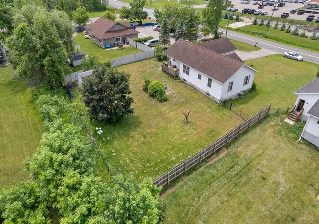 Homes for sale in Coopersville, MI | 340 64th Ave, Coopersville, MI 49404 | MLS# 70537878