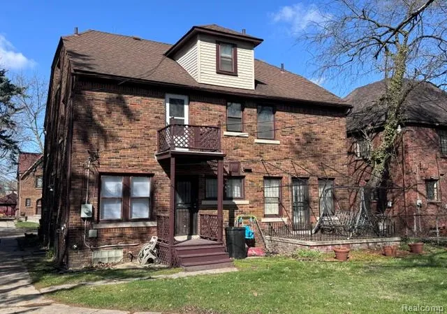 Photo 3 of Single family home for sale at 16814 Parkside St, Detroit, MI 48221 3155 | MLS# 61023591 | Listing updated on 2026-08-25