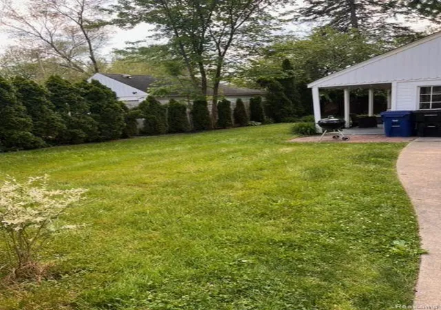 Photo 3 of Sale Pending at 19765 Sumner, Redford, MI 48240 | MLS# 60309742 | Listing updated on 2025-06-20