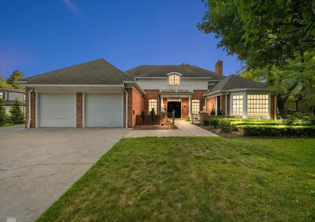 1st image of 161 Lothrop Rd, Grosse Pointe Farms, MI 48236 | MLS# 50214152