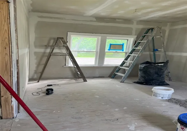 Photo 3 of Single family home for sale at 320 Morrell St, Plainwell, MI 49080 | MLS# 70544340 | Listing updated on 2026-09-13