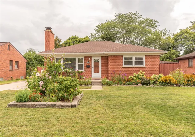 1st image of 1609 Marian Ave, Ann Arbor, MI 48103 | MLS# 70491376