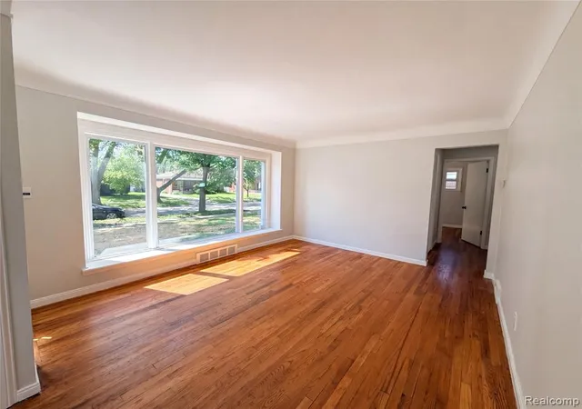 Photo 3 of Single Family Residence at 17604 Wakenden, Redford, MI 48240 | MLS# 60993504 | | Sold on 2026-08-05