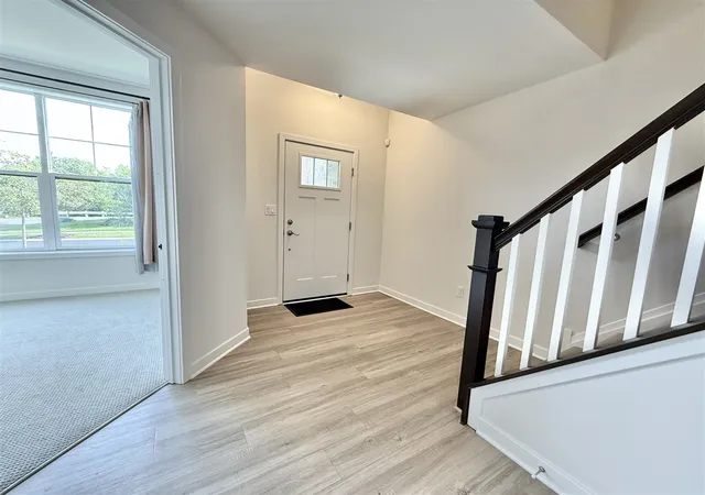 Photo 2 of Condo for sale at 2752 S Spurway Dr, Ann Arbor, MI 48105 | MLS# 70547149 | Listing updated on 2026-08-28