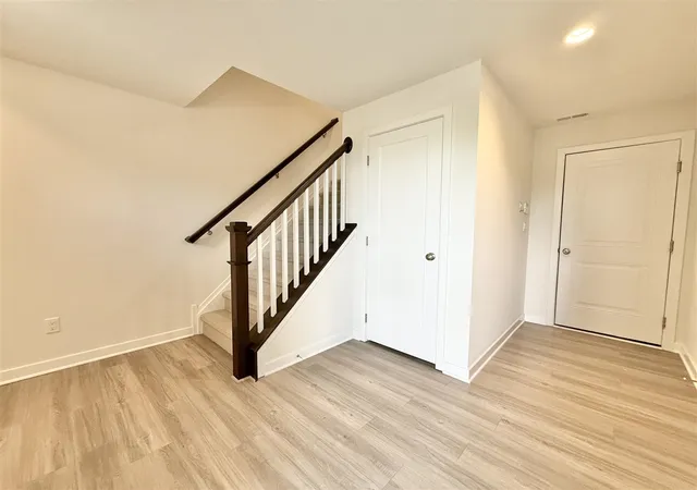 Photo 4 of Condo for sale at 2752 S Spurway Dr, Ann Arbor, MI 48105 | MLS# 70547149 | Listing updated on 2026-08-28