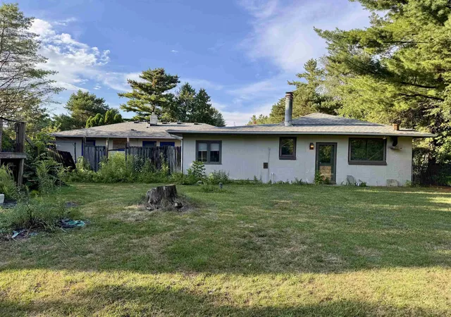 Photo 3 of Sale Pending at 7480 E Potter Rd, Davison, MI 48423 | MLS# 50219507 | Listing updated on 2026-08-26